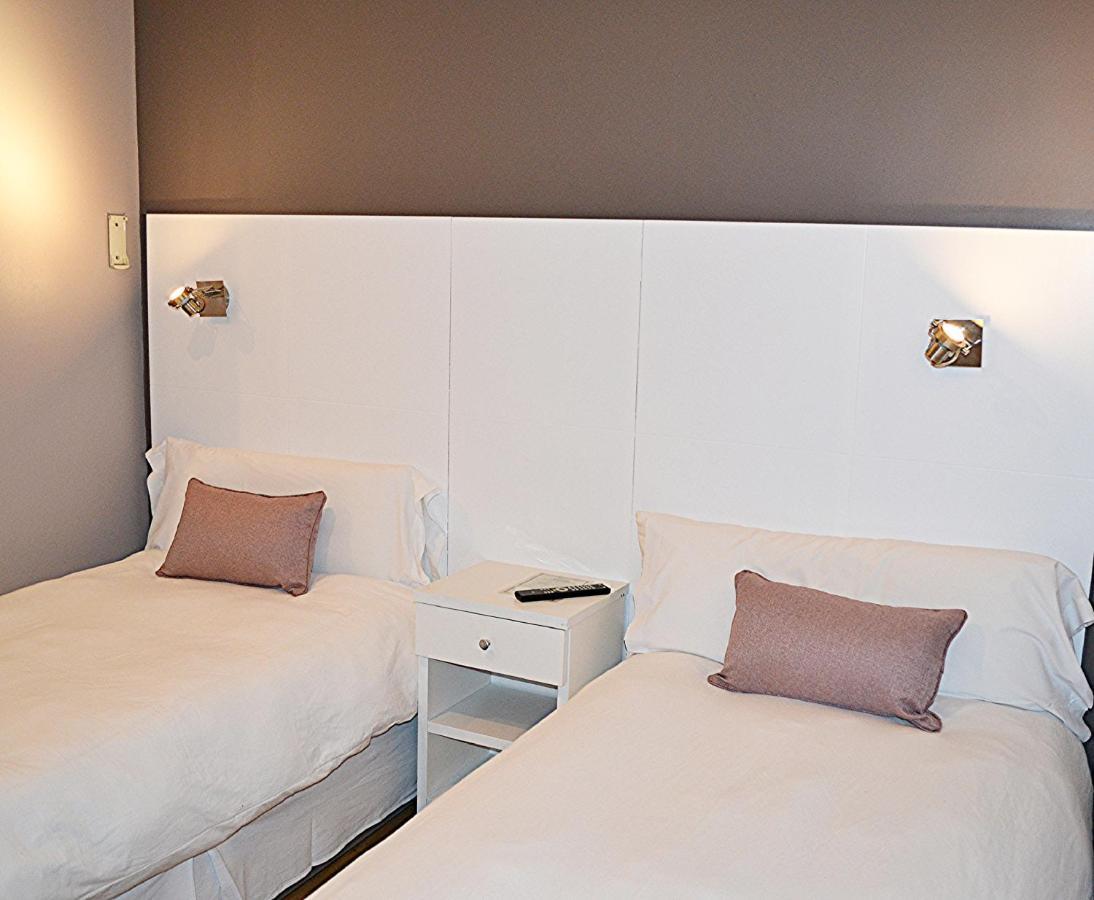 Hotel El Acebo Jaca Luaran gambar